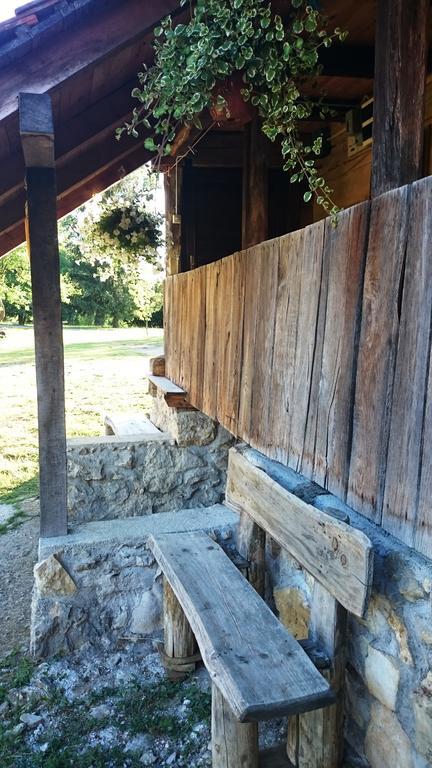 Rustic Home Mia Duga Resa Oda fotoğraf